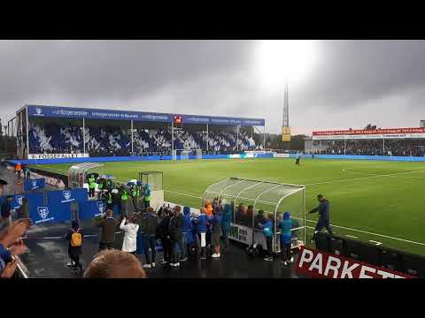 Sarpsborg 08 - Maccabi Tel Aviv Europa League play-off 2018. Spillerne kommer på banen