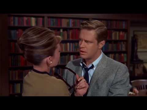 Breakfast at Tiffany's - Paul Tells Holly in the Library He Loves Her (16) - Audrey Hepburn