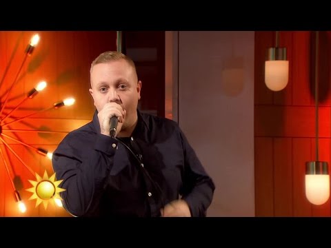 Sebastian Stakset - Jag vill ge dig allt (Live) - Nyhetsmorgon (TV4)