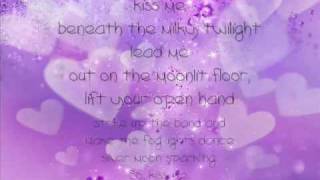 Avril Lavigne-Kiss Me Lyrics