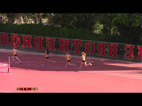 St  Francis vs Sheldon - Frosh Soph 800 meters