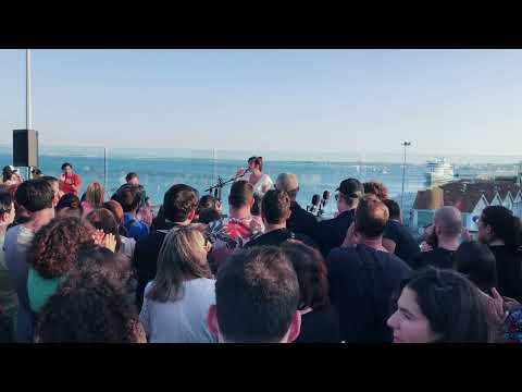 A Garota Não - "Mulher Batida" (Lux, 25.05.2023)