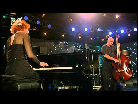 Lynne Arriale Trio - Mountain Of The Night