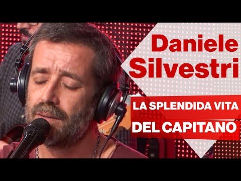 DANIELE SILVESTRI live a Radio2 Social Club - "LA SPLENDIDA VITA DEL CAPITANO"