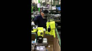 Handling complete Electric motor with Liftronic Pro