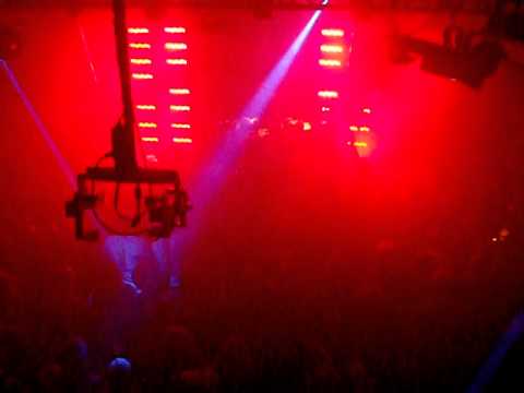 BENGA & MC YOUNGMAN / Märul @ Korter / 04.03.2011