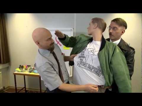 Johannes Schlüter gibt Naziseminare