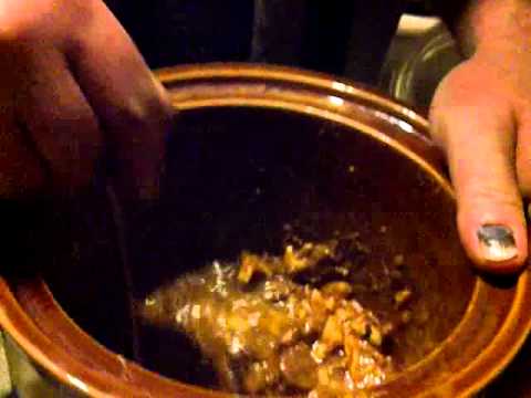 dad making 4 loco chilli