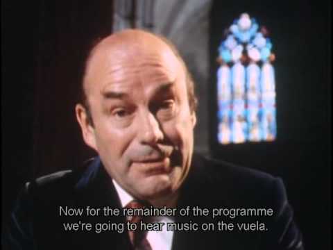 Julian Bream   A Musical Journey through Spain Part 1