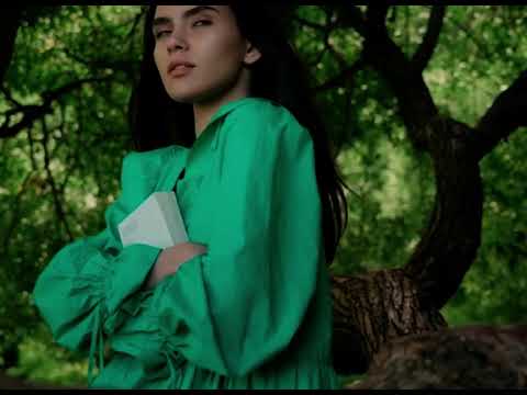 Je shumë e bukur - Piro Duka