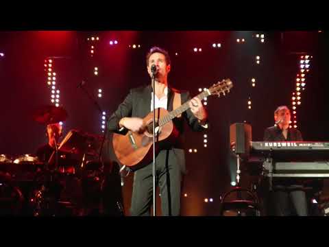 Julien Laurence  color gitano