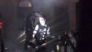 Someone stole his boot mid-song in Chicago