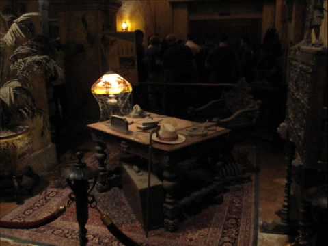 Tower Of Terror Queue Music: Deep Purple - Turner Layton