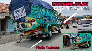 Download lagu Viral‼️ Truk Cabe Terpeleset di Jalan Cor😱😨 mp3