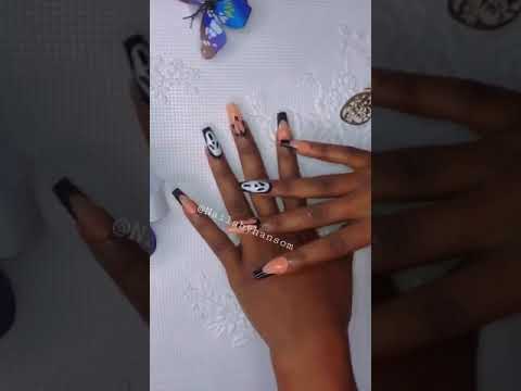 Double nails design #acrylicnails #hashtags #nailart #owerriimostate #nailartdesigns #nailsbyhansom