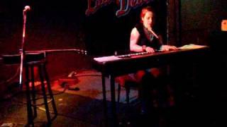 Anneke van Giersbergen Agua De Annique - Lost And Found @ Little Devil 30 maart 2009