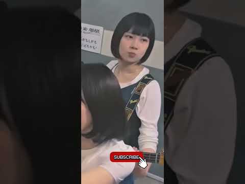 How i met you mother Haku circle bassist