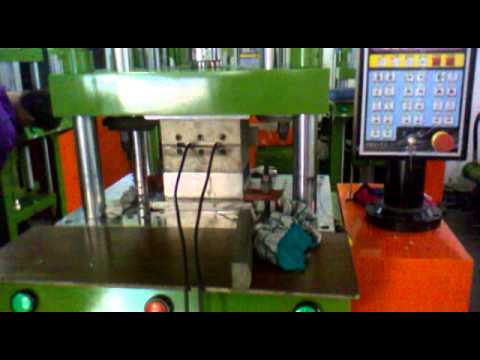 Plastic Injection Machine