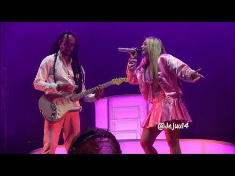 LOLA INDIGO (Y ÁLVARO DE LUNA) 'MAÑANA' | ZARAGOZA - 27/11/2021 | @JEJUU14X