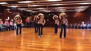 Country line dance Eight Second Ride