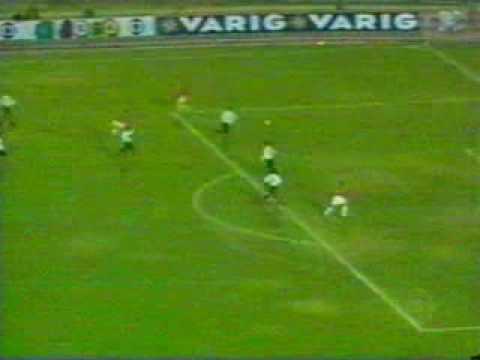 01/06/2003 - Paraná 6 X 2 Flamengo : Gol de Caio