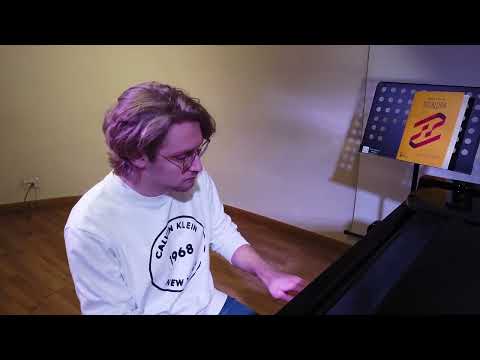 Quinto Piano - Giuseppe Massarelli (al pianoforte Alessio De Benedictis)