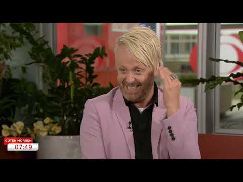 Ross Antony zerkugelt sich