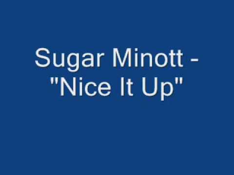 Family Affair lyrics