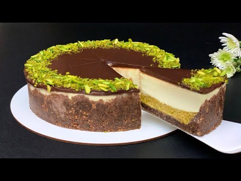 Pistachio Chocolate Cheesecake