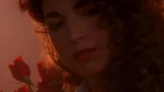 Gloria Estefan - Words Get in the Way (Unofficial Music Video)