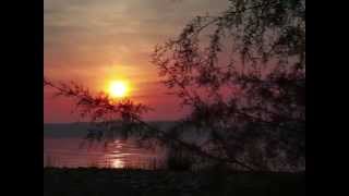 God&#39;s So Amazing Video with Lyric&#39;s