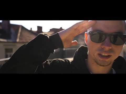 Ghosta & DäniX - Obwoatn Tee Trinkn (Official 4K Video)