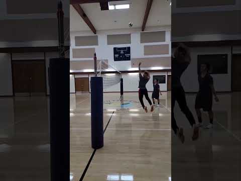 5'5 Spiker with 10ft vertical reach