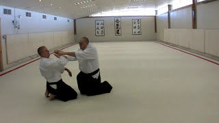 3. Kote Gaeshi (Kneeling)