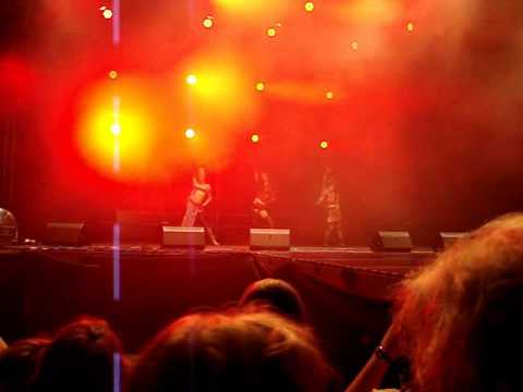 Musical WE WILL ROCK YOU - German Cast - Part 2/8