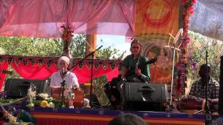 Wahe Jio @ Bhakti Fest 2013 - Sirgun Kaur