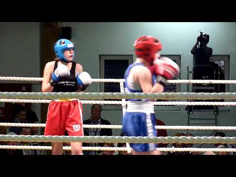 Wesel * Boxveranstaltung des Weseler Box Club am 01.11.2011 * 4. Kampf