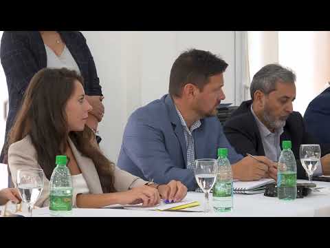 El gobernador encabezó una reunión de gabinete conjunto en Bovril