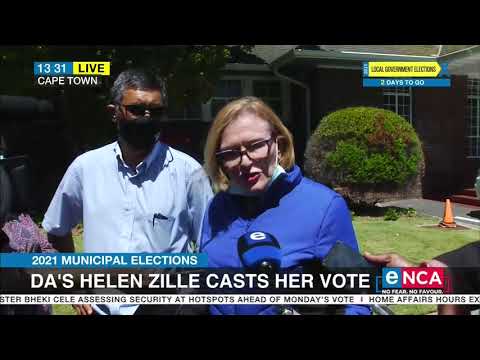 DA's Helen Zille casts her vote