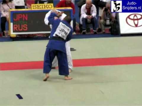 Judo 2005 Cairo: Muneta (JPN) - Mikhaylin (RUS) [+100kg].