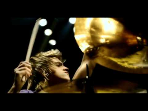 restartesanation - levo joelinho no queixo comigo