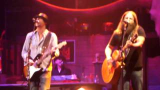 Kid Rock & Jamey Johnson - Only God Knows Why