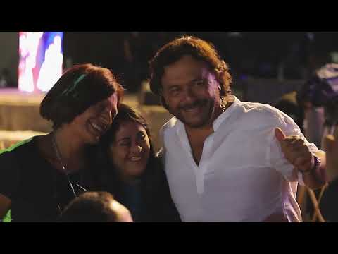 Gustavo Sáenz compartió con miles de salteños y turistas los 50 años de la Serenata a Cafayate