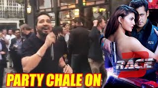 Mika Singh Sing Party Chale On Song At London Street | Race 3
