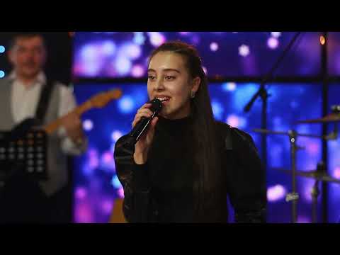 Anastasija Mitrovska i Grupa Cardak -   Daj mi ja babo tvojata kerka