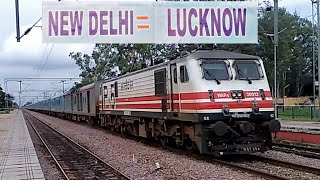 preview picture of video 'Lucknow Shatabdi Ripping Action'