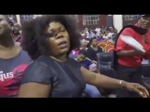 Powerful performance from Chioma Jesus & Mercy Chinwo at Yadah 2019