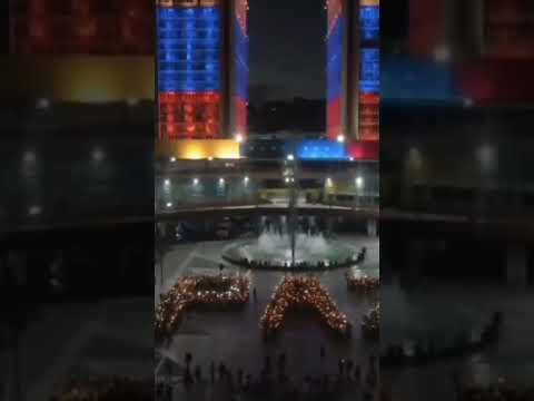 pueblos indigenas en la plaza Diego Ibarra declaran a Venezuela como territorio de paz.