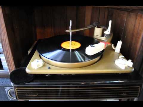 Rudolph The Red Nosed Reindeer - Gene Autry 1949