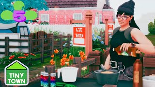 Welcoming Our New Neighbor! | The Sims 4 Tiny Town Challenge